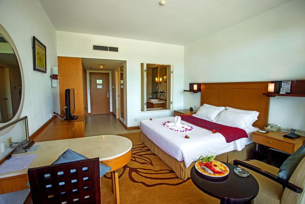 Wan Jia Hotel Resort Sanya Exterior photo